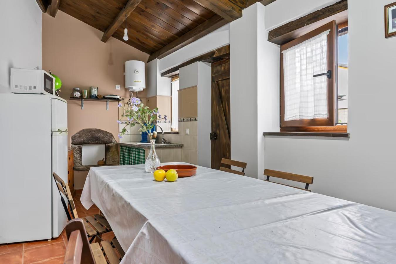 Apartamentos Turisticos As Cetareas Ринло Экстерьер фото