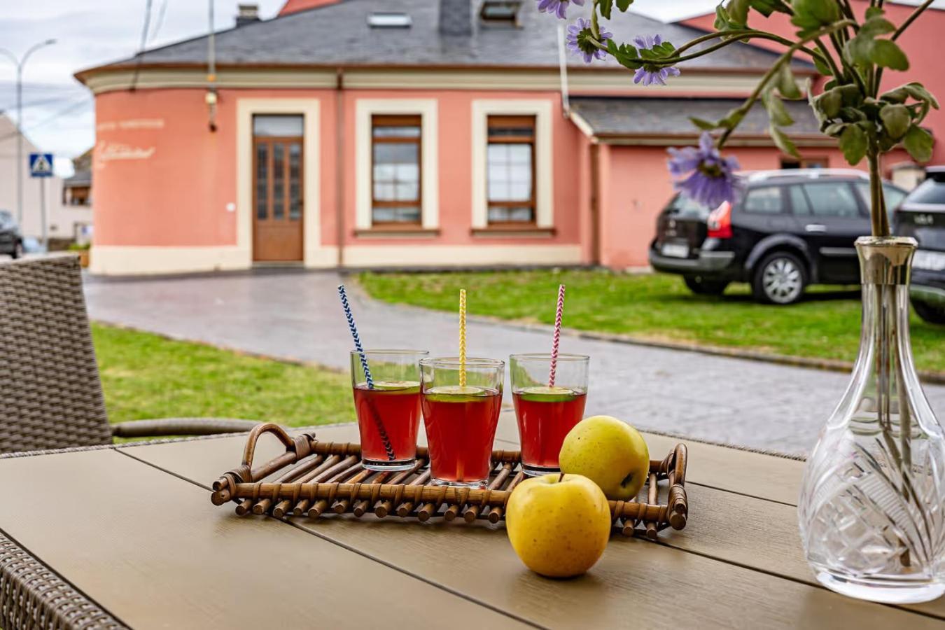Apartamentos Turisticos As Cetareas Ринло Экстерьер фото