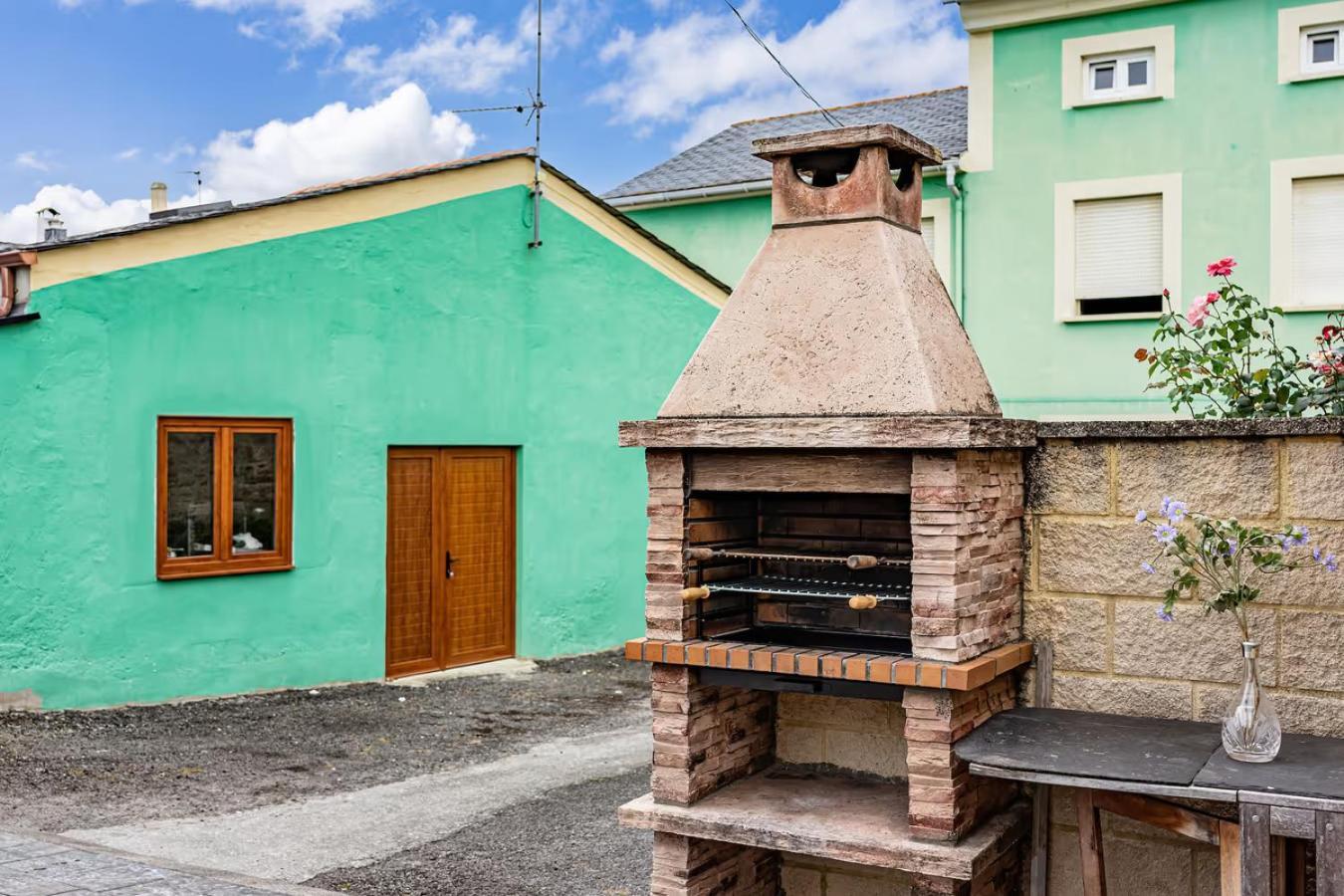 Apartamentos Turisticos As Cetareas Ринло Экстерьер фото