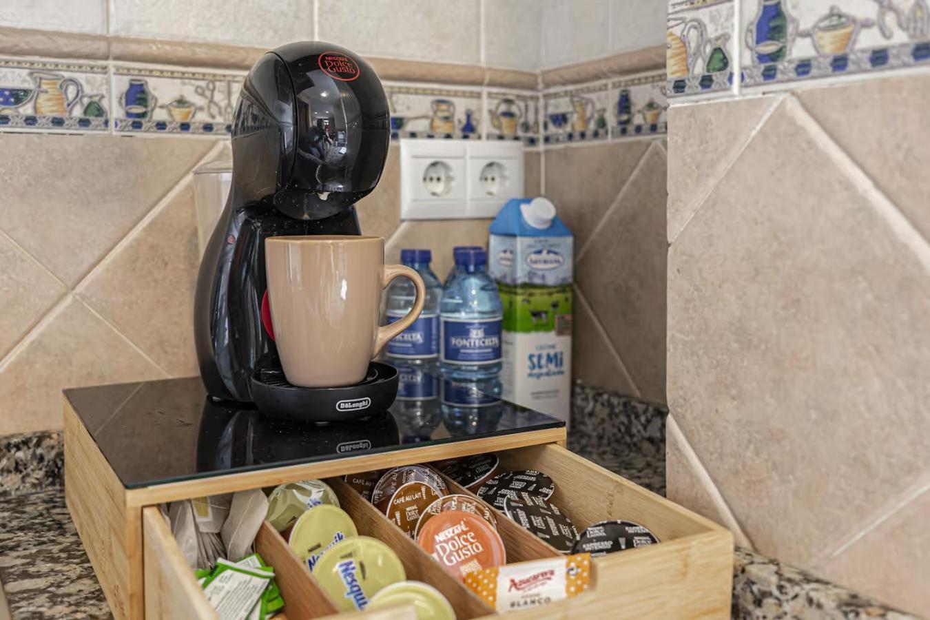 Apartamentos Turisticos As Cetareas Ринло Номер фото